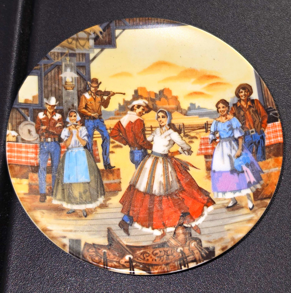Avon American Portraits "The Southwest" 1985 Porcelain Collector Plate